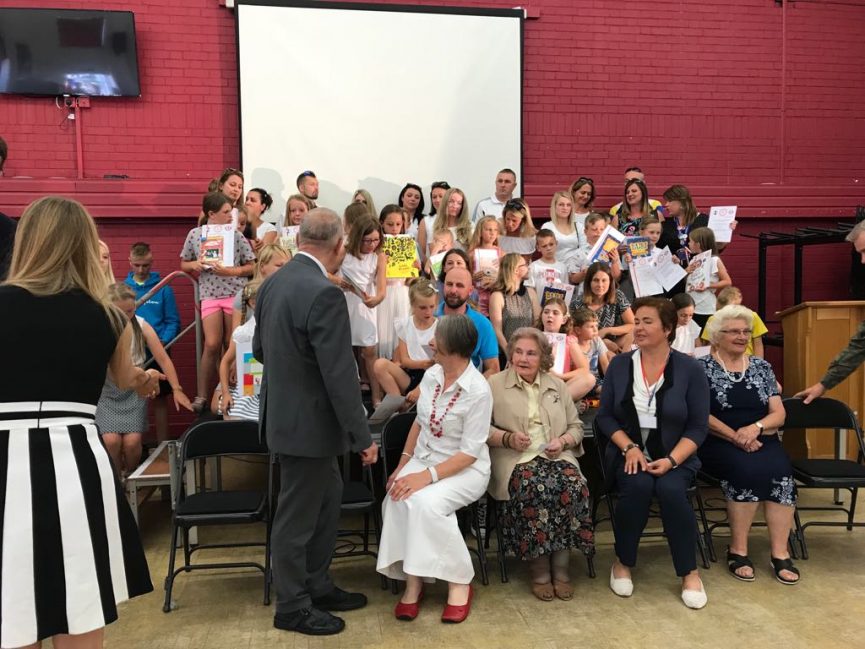 2a135cd7 036d 4249 be1d 333c13744fa3 865x649 Jubileusz 5 lecia Szkoły