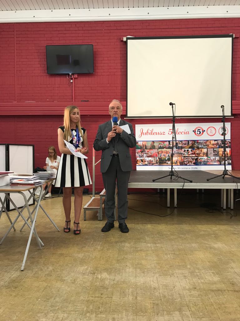 2a1391f5 1755 431b 87c2 5924bfffe19f Jubileusz 5 lecia Szkoły
